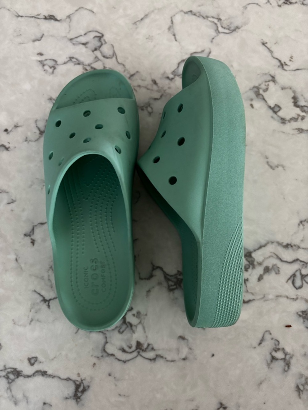 Crocs Classic Platform Slide - Women